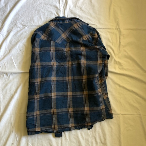 Retro Flannel - Picture 3 of 3